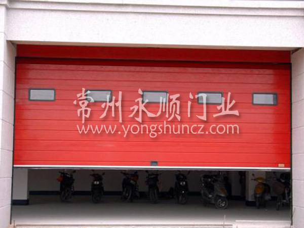 電動(dòng)車(chē)庫(kù)防火防風(fēng)門(mén)